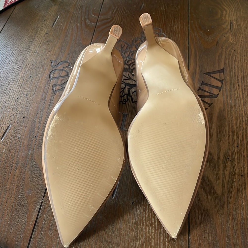 Express Pumps - Picture 3 of 4